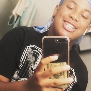 Meet your Posher, Chris